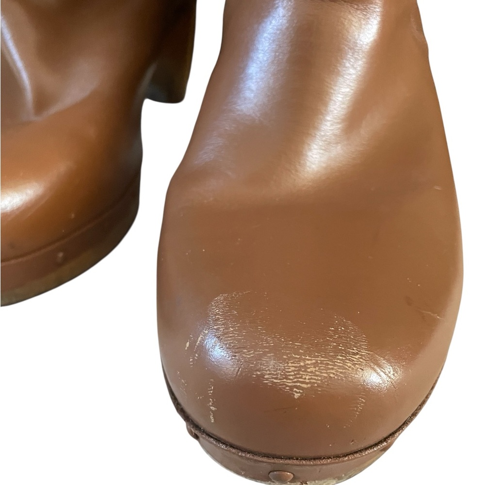 UGG Women's leather Shearling Lined Clogs - Picture 15 of 16